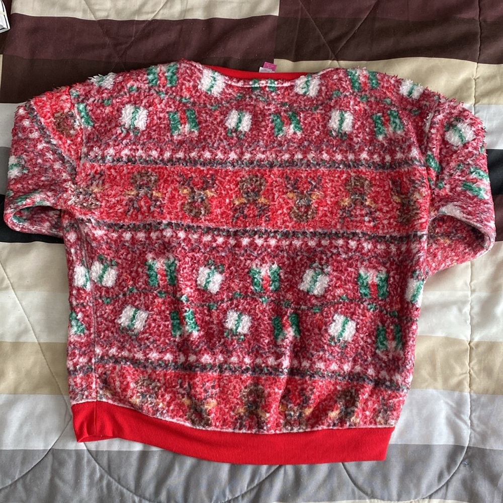 Christmas themed ugly crew neck sweater 🎁 - Picture 11 of 17